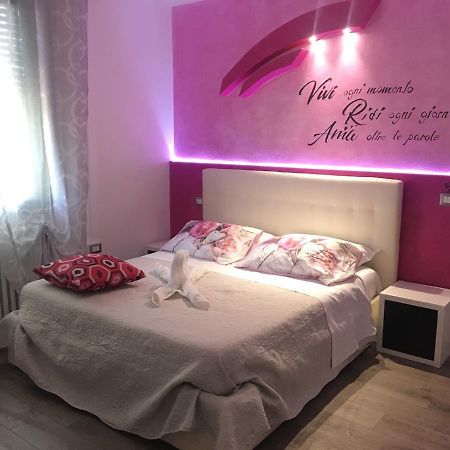 Dolce Vita Lovely Suites Cavriago Bagian luar foto
