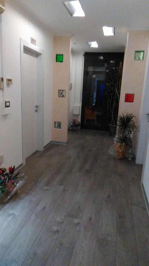 Dolce Vita Lovely Suites Cavriago Bagian luar foto