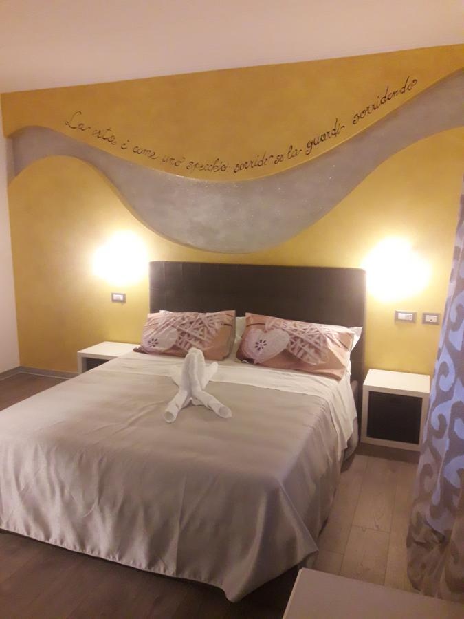 Dolce Vita Lovely Suites Cavriago Bagian luar foto